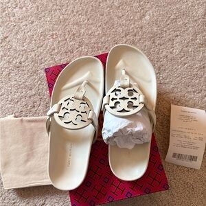 Tory Burch Miller Cloud Calf Leather in size 6.5 in ivory color